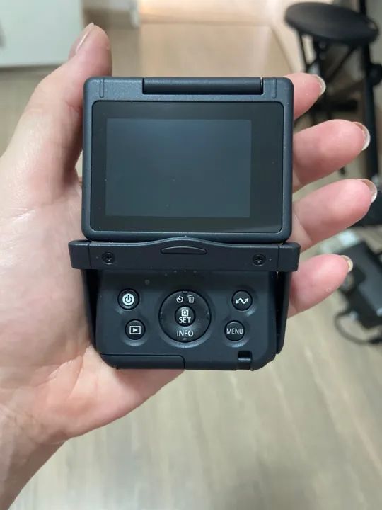 Câmera powershot v10 canon  - Foto 6