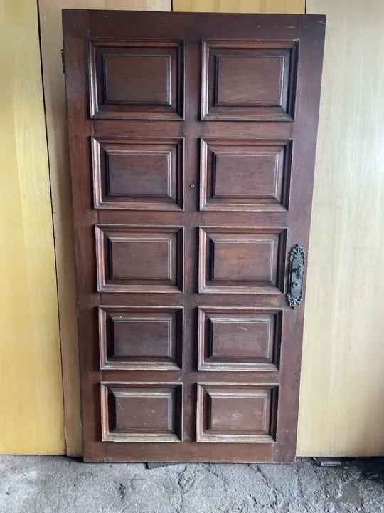 Folha de Porta de Madeira Maciça Almofadada - 1,17 x 2,27 