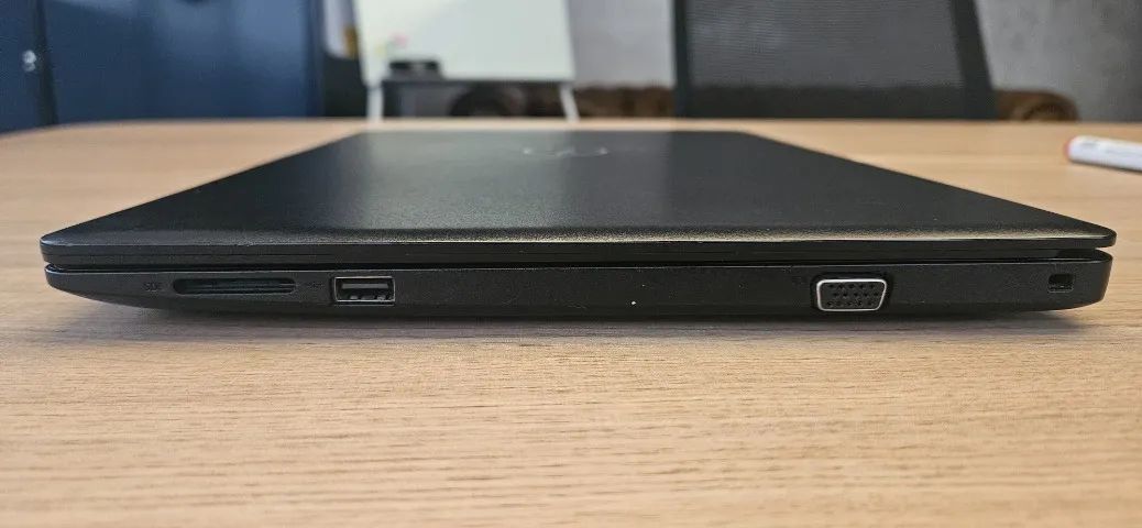 Notebook Dell Latitude 3490 I5-7th 8gb 256gb Ssd Win10 Pro - Foto 3