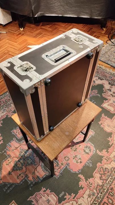 Interface Focusrite Liquid Saffire 56 com Hard Case - Foto 6