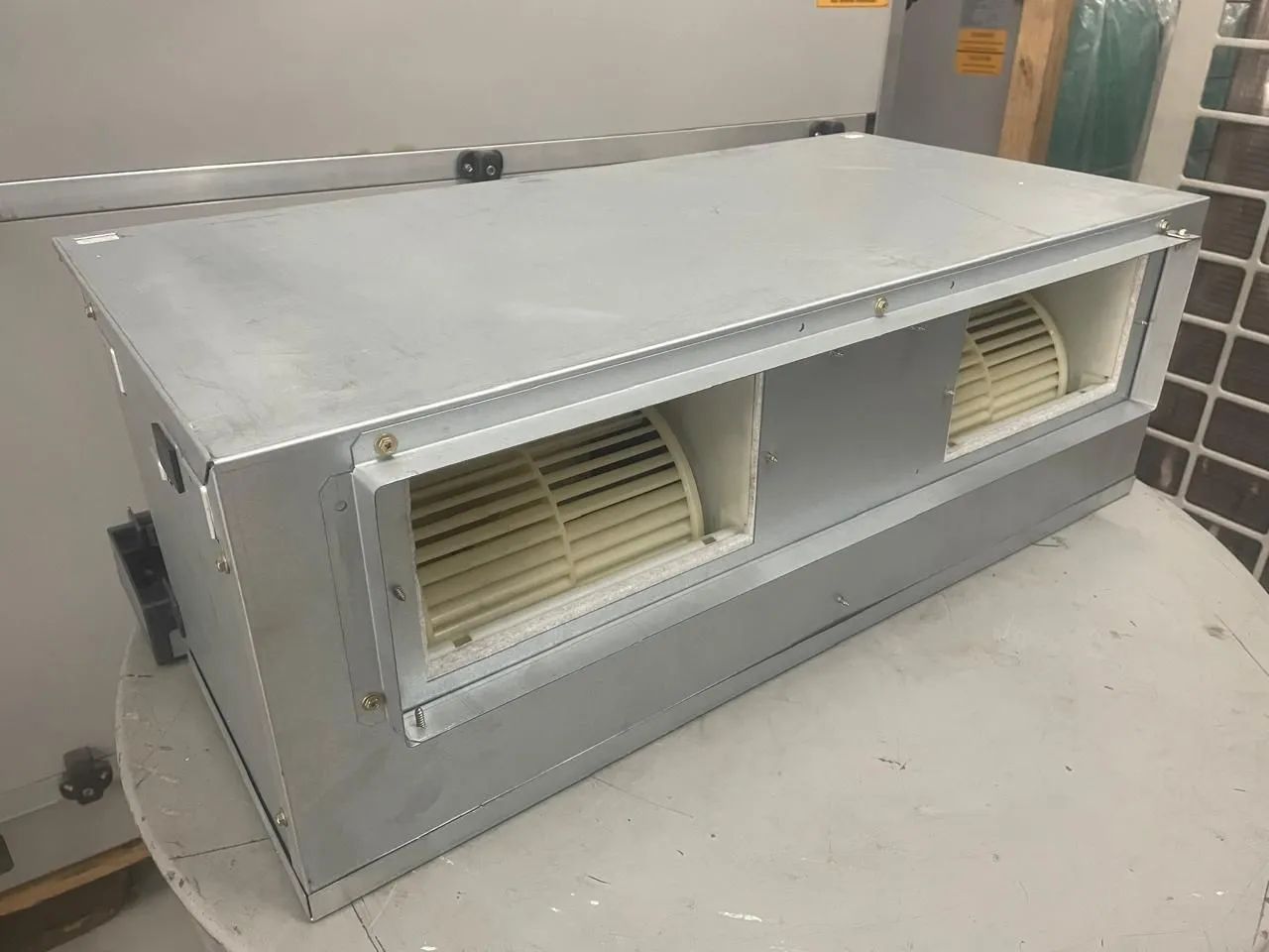 Fan Coil Duto Carrier 9.000 BTUs 