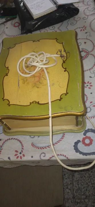 Telefone antigo de discar em estojo de madeira original  - Foto 5