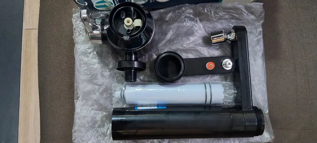 Torneira de parede Hydra Pura Vitta dupla - torneira e filtro - nova! - Foto 2