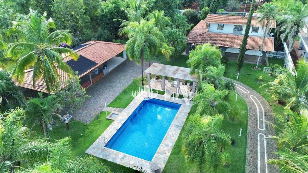 Casa com 4 dormitórios para alugar, 350 m² por R$ 12.100,00/mês - Recanto do Salto - Londr
