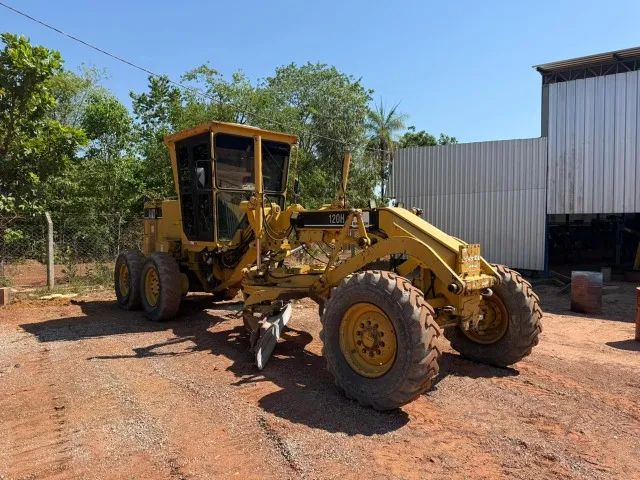 Motoniveladora CAT 120 H ano 1998 - Foto 4