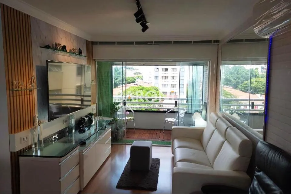 Baroni Imóveis, imobiliária em Moema, especializada em compra e venda de imóveis residenci