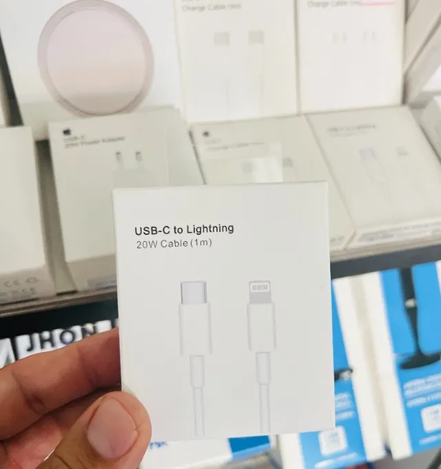 Cabo iphone com conector ubs-C