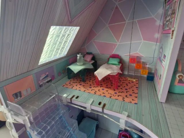 Casa da LOL - Chalé LOL surprise - com acessórios - Foto 5