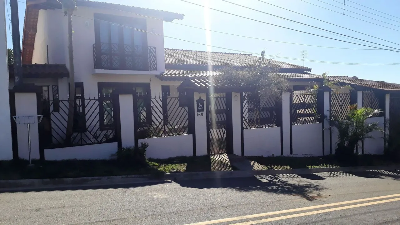 Casa com piscina