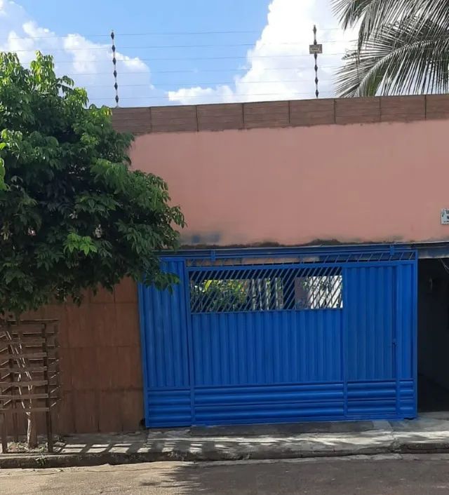 Casa simples, mobiliada e ampla - Foto 10