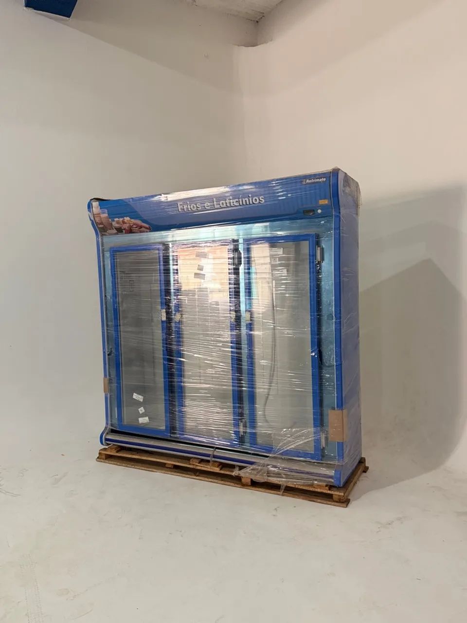 Geladeira 3 portas Expositora para Frios e Laticínios preço imbatível  - Foto 6