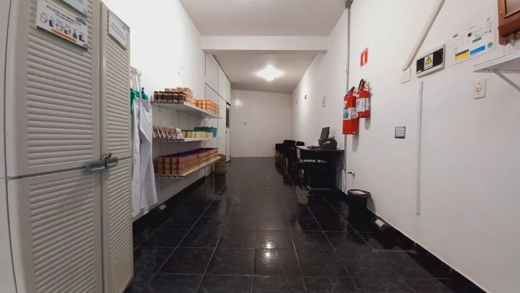 Galpão para alugar Assunção 578m2, depósito 2 gondolas, 2 elevadores carga, 10 salas ampla - Foto 14