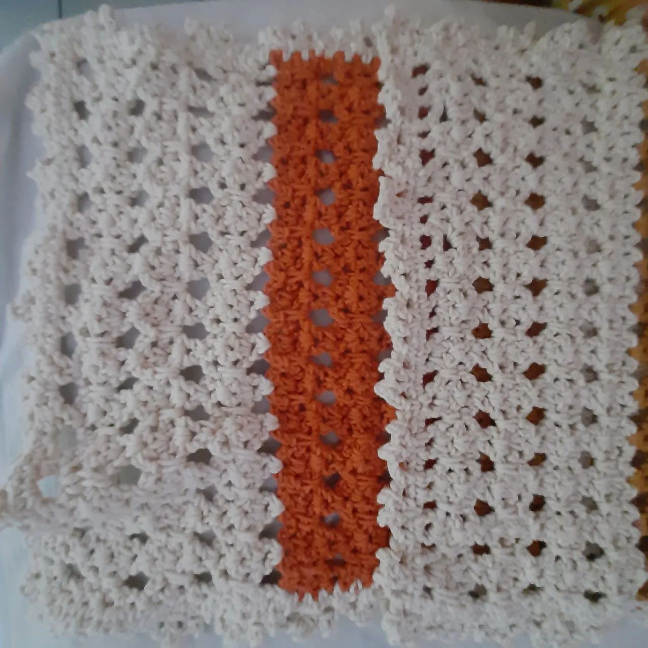 Caminho de mesa CROCHÊ  - Foto 3