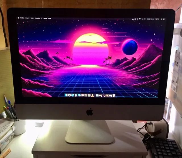 iMac 21.5 - inch, Mid 2010 12GB i3 - Monitores - Ceilândia Norte