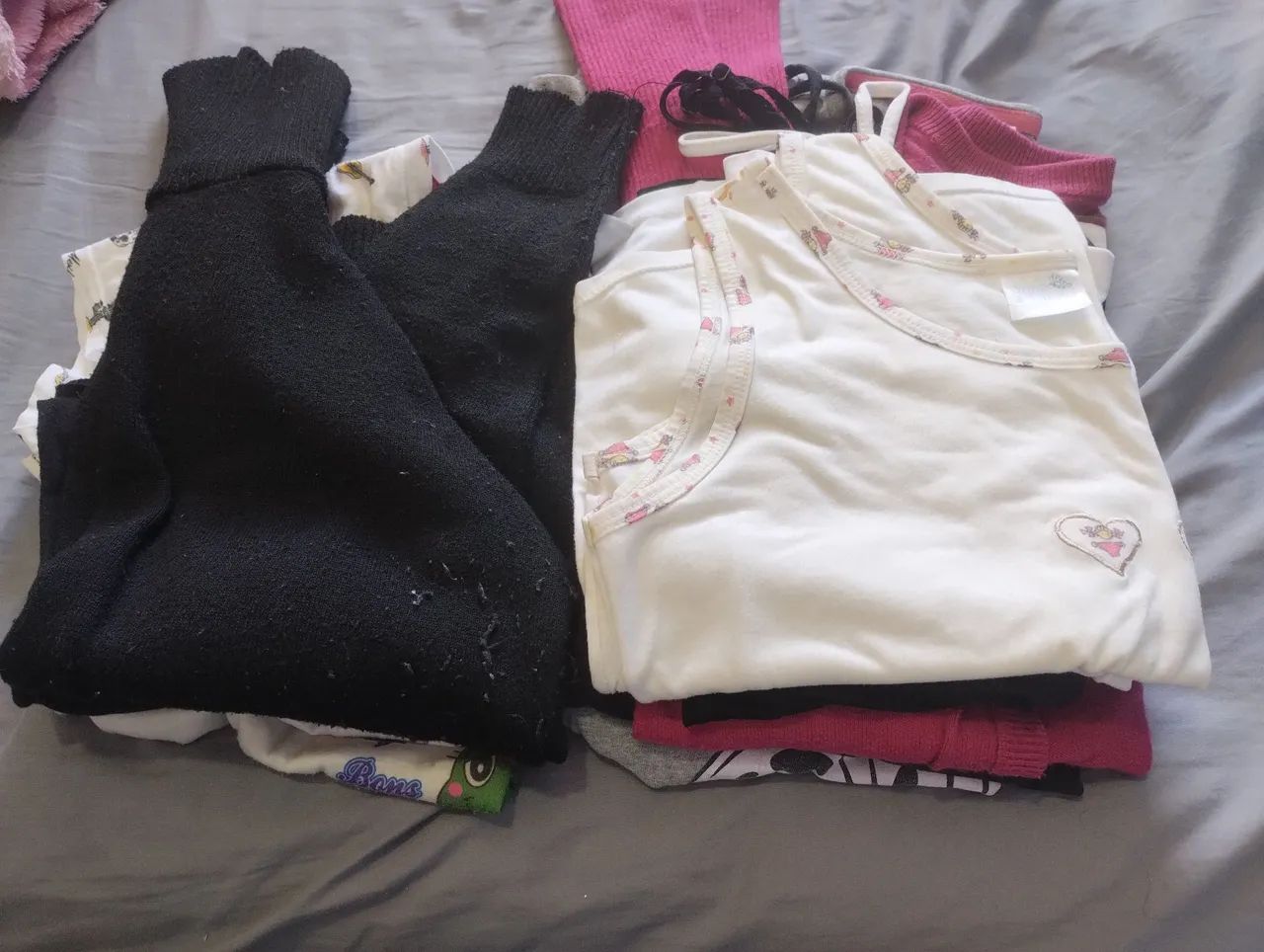 11 roupas tamanho P, usadas