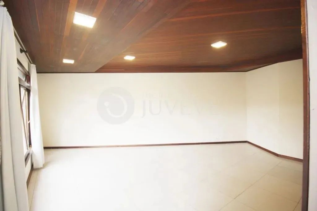 IMOBILIARIA JUVEVÊ ALUGA CASA RESIDENCIAL BOA VISTA PRX AV.ANITA GARIBALDI CONDOR PARQUE S - Foto 4