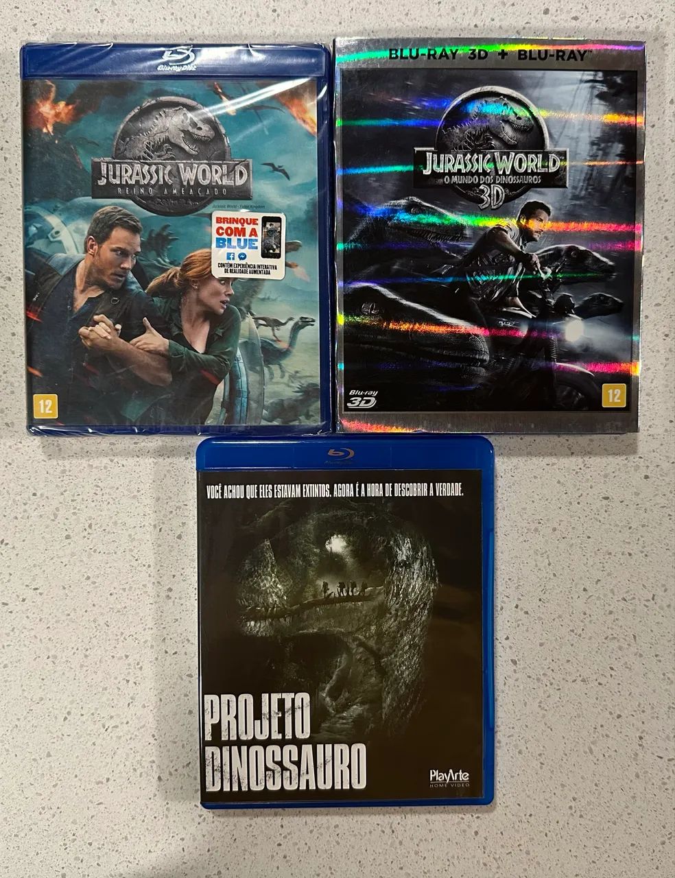 Lote Blu-Ray: Ataque dos Dinossauros! (Jurassic World 3D + Lacrado)