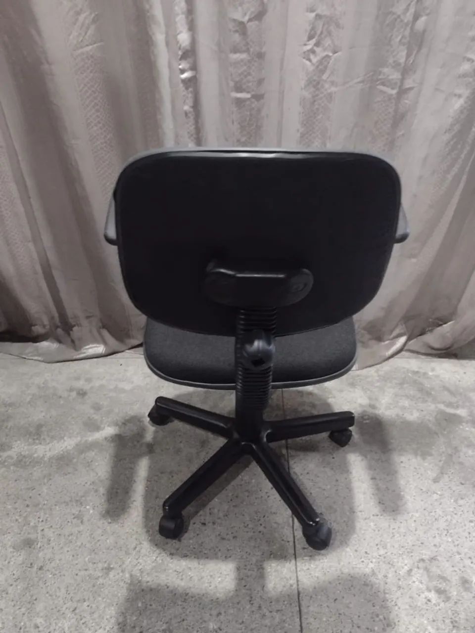 Cadeira de escritório  - Foto 6