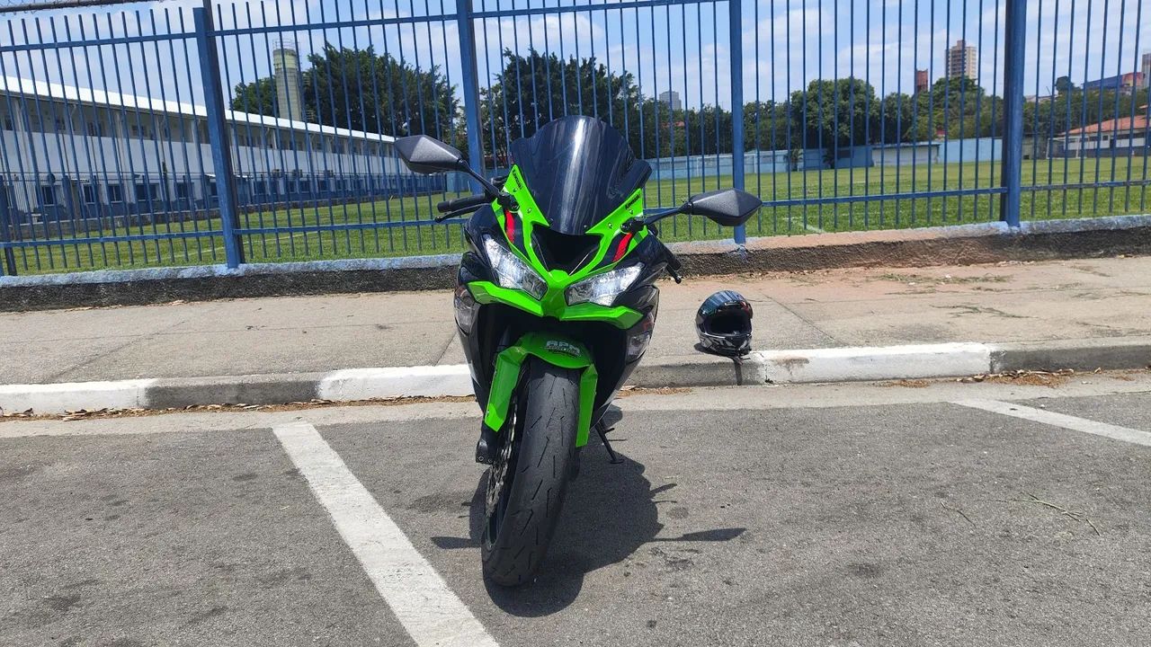 Kawasaki Zx-6r 636cc 2021 - 1454379983 | OLX