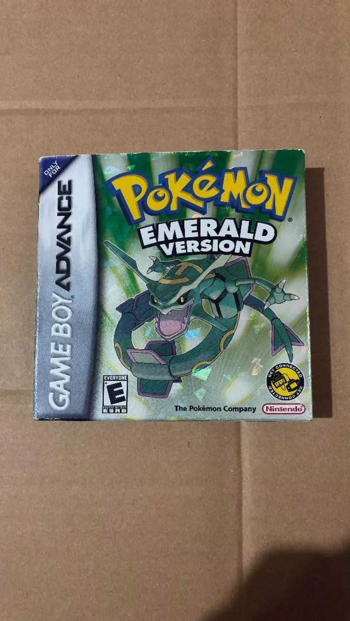 Pokémon Emerald Version - Game Boy Advance
