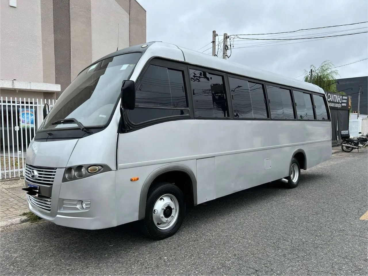 Ônibus Volare W9 33 Lugares