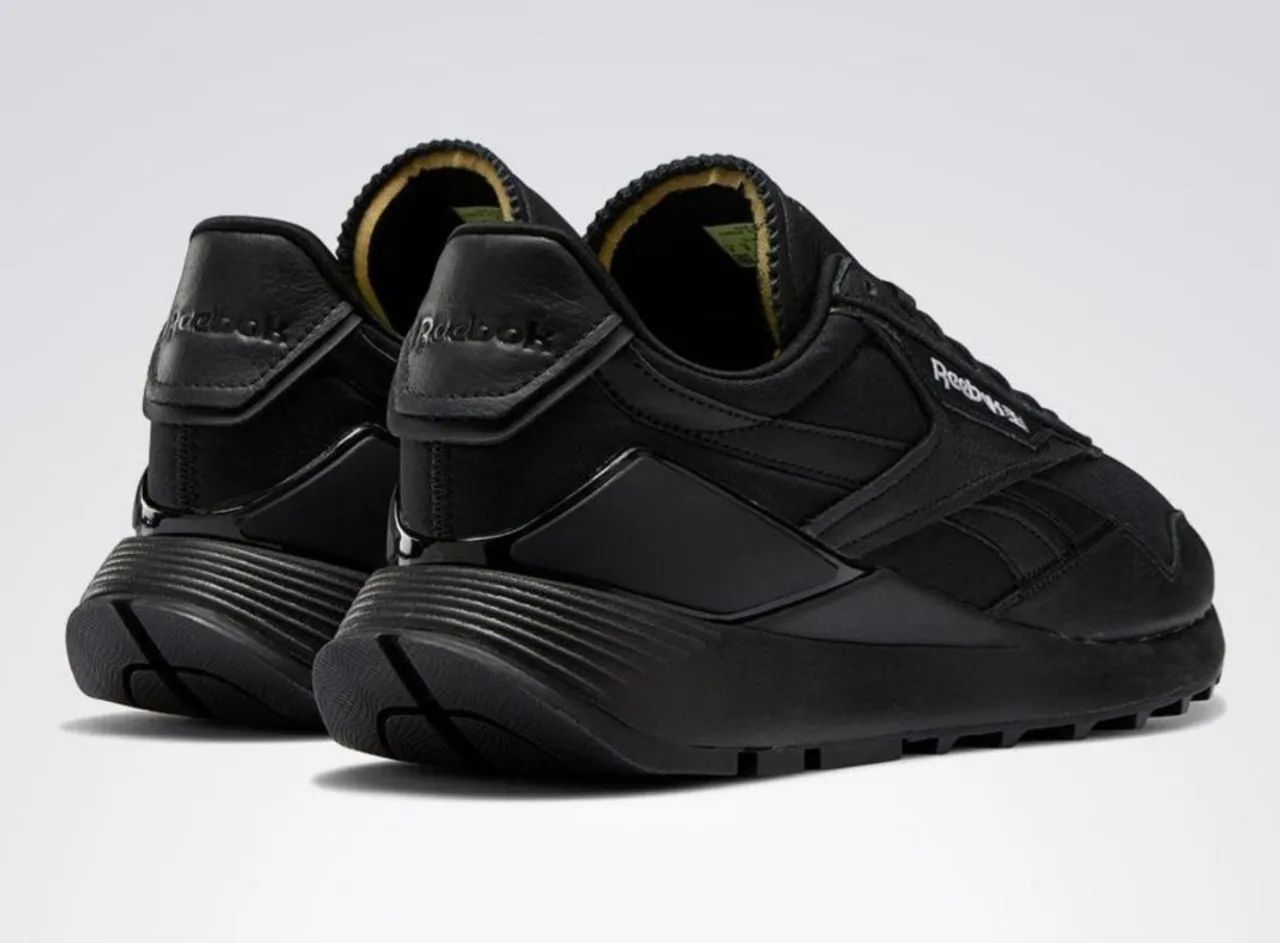 Tênis da Reebok Classic Leather Legacy tamanho 35 original  - Foto 4