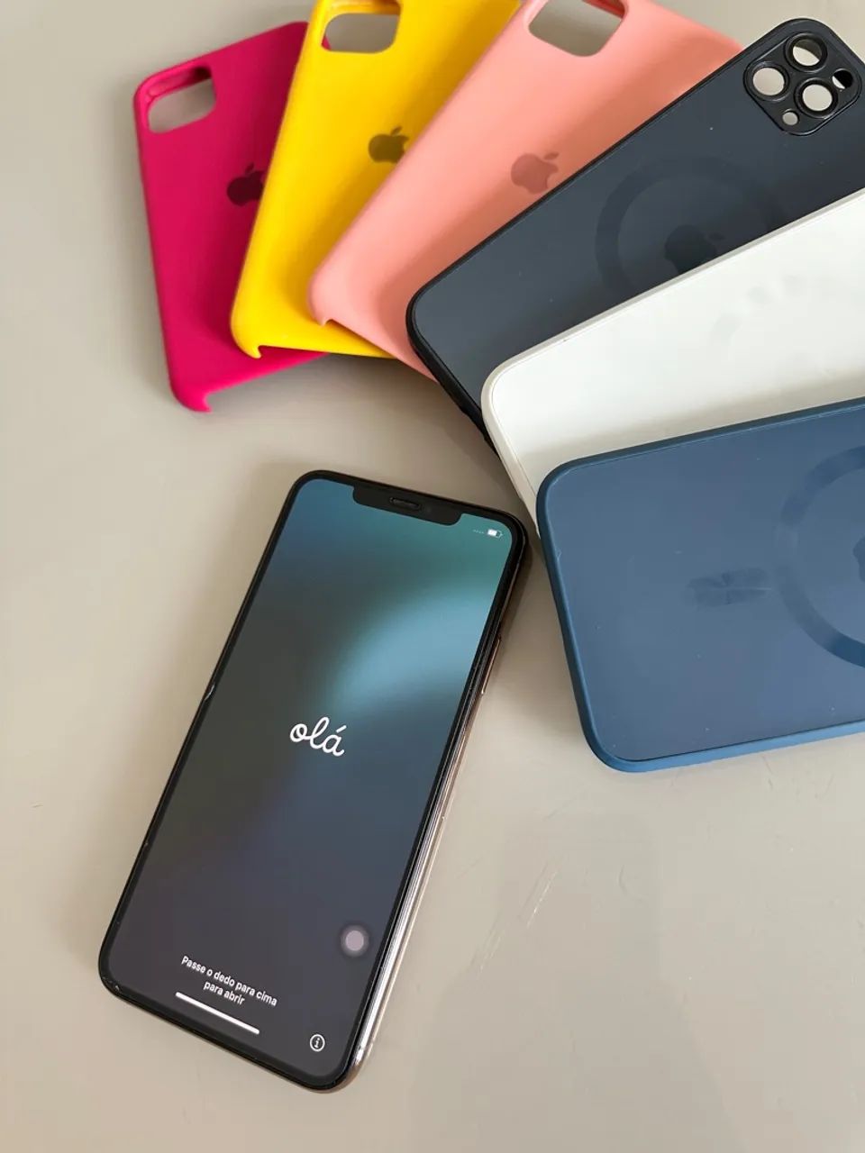 iPhone 11 Pro Max Gold - 256Gb  - Foto 5