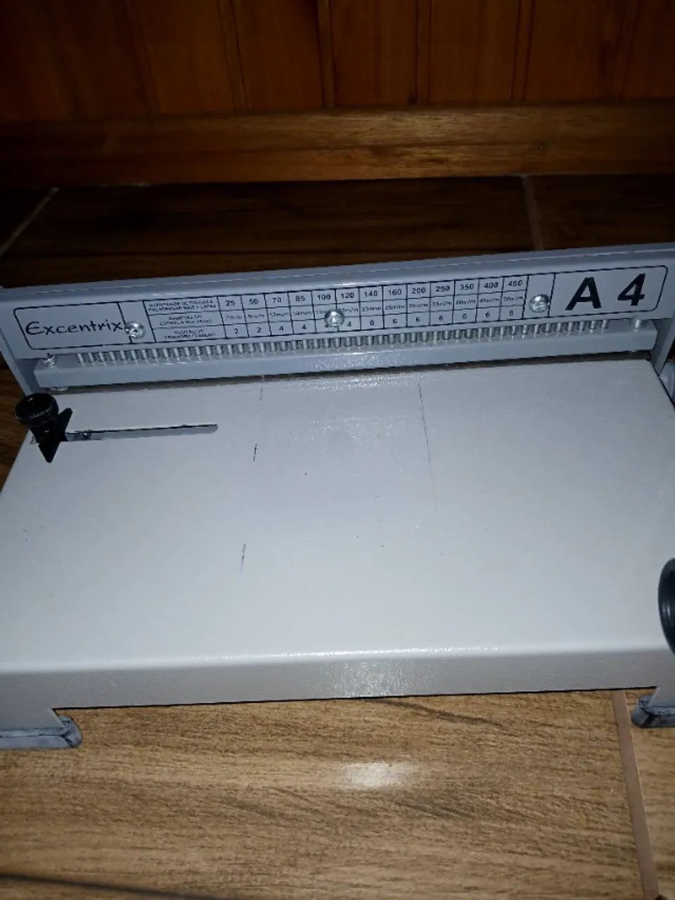 Encadernadora espiral A4 64529517154434121