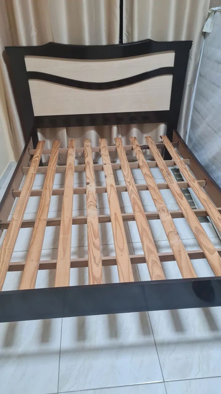 Cama de Casal com Cabeceira Elegante - Foto 2