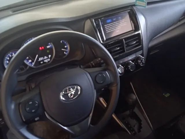 TOYOTA YARIS 1.5 CVT 2023 - Foto 3