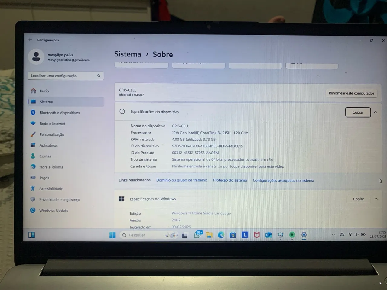 Notebook Lenovo IdeaPad 115IAU7 - Intel i3