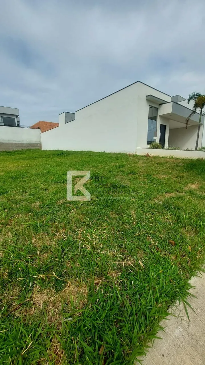 Terreno à venda, excelente topografia, Condomínio Residencial Piemonte, Jardim Panorama, I