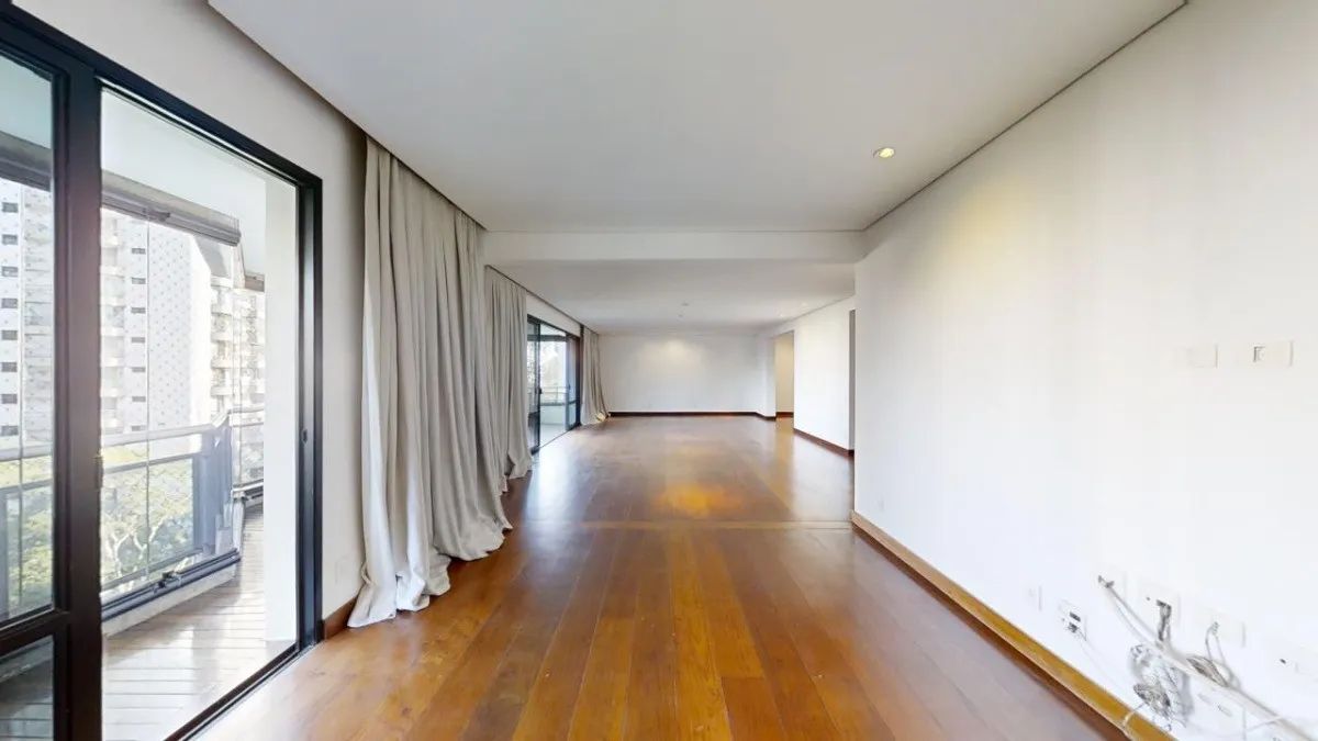 Apartamento tipo para venda e locação com 4 quartos, sendo 3 suítes, 338m² - Foto 5