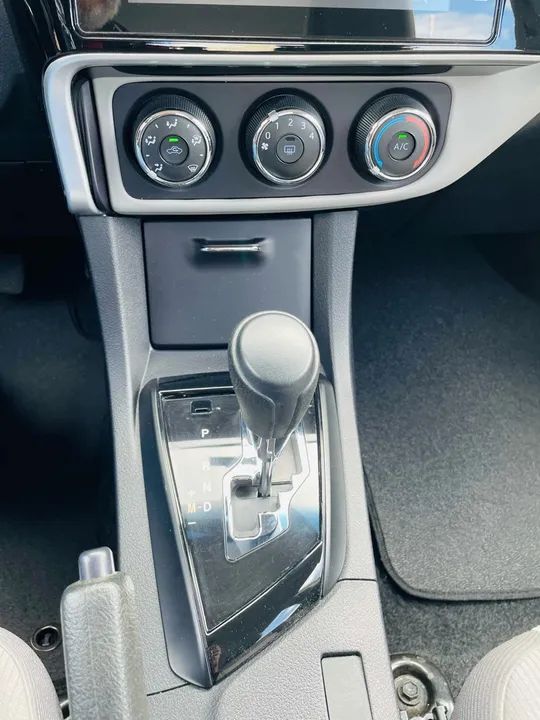 Corolla Gil - Foto 13