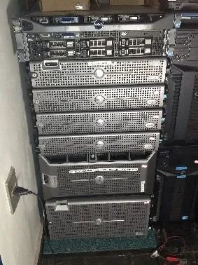 Computadores e servidores Dell,de rack,CPU, e Desktop,varios modelos,tenho outros.