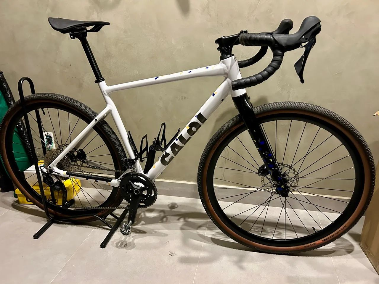 Bicicleta Gravel Caloi Arenita Shimano GRX 2x10v - Foto 2