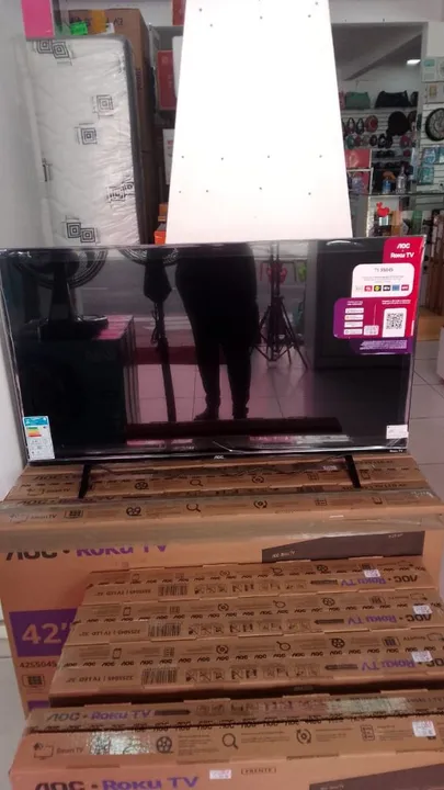 SMART TV AOC ROCKU ? 42 P