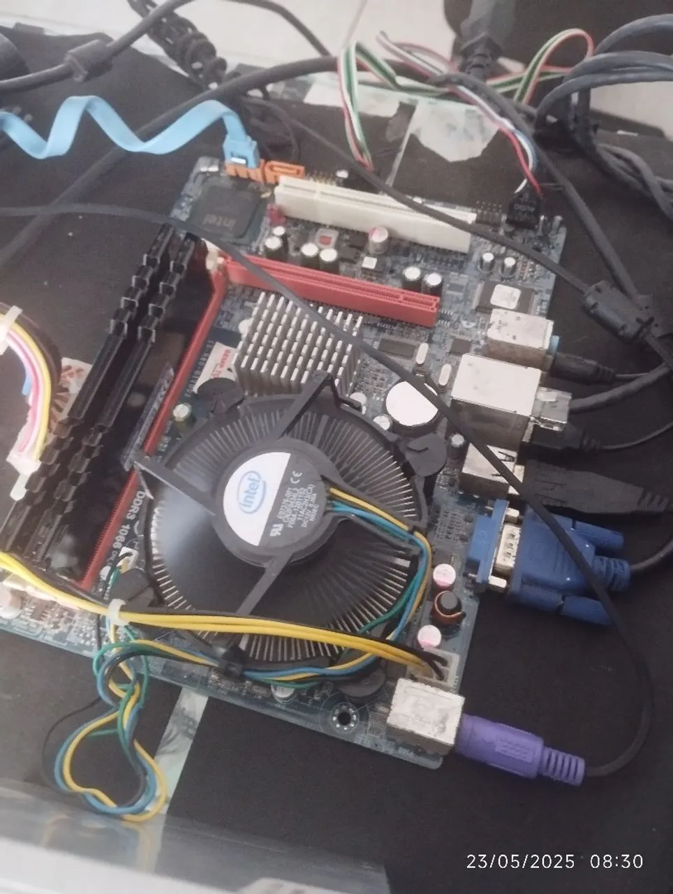 Kit 775 Pentium 4gb RAM DDR3