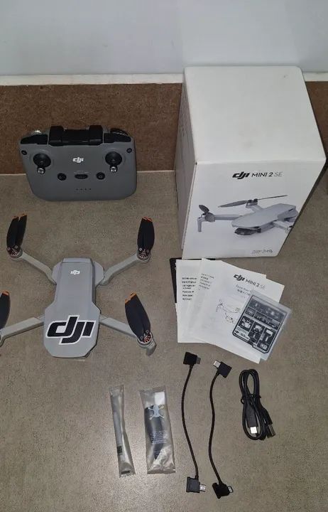 Drone dji mini 2 se, novo, usei poucas vezes. 