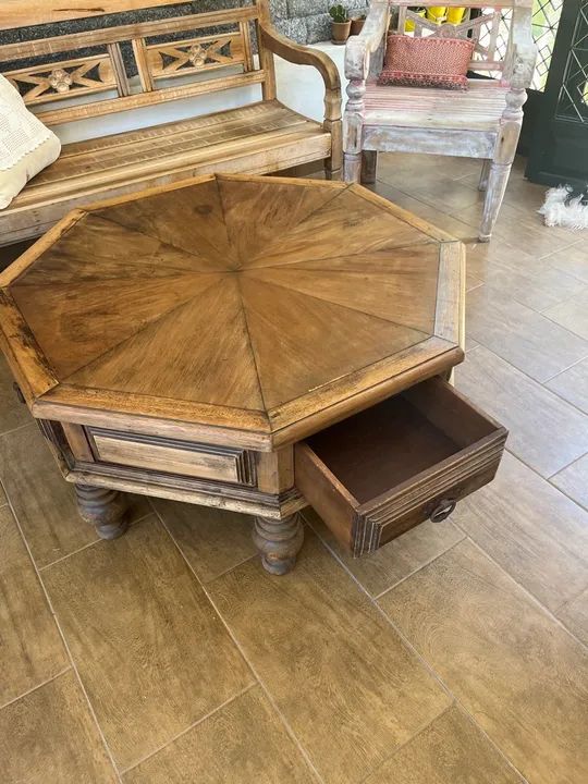 Mesa de centro octogonal em madeira maciça - Foto 5