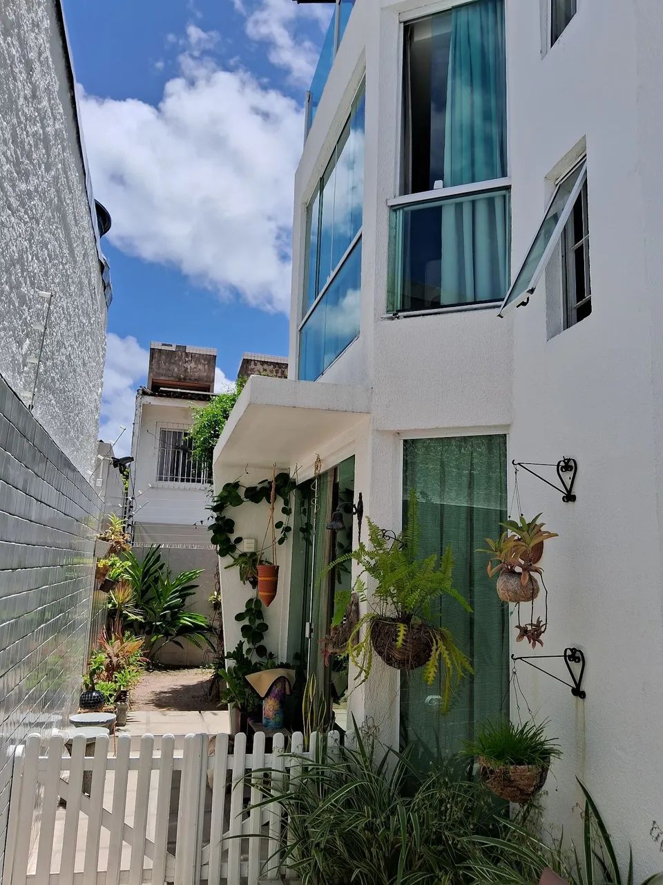 Casa Dúplex em condomínio no janga 