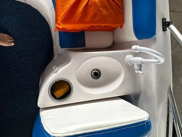 LANCHA ATLANTIC 2009 + CARRETA DE ENCALHE- 16 PÉS NOVÍSSIMA!!  ACEITO CARRO E CARTÃO - Foto 8