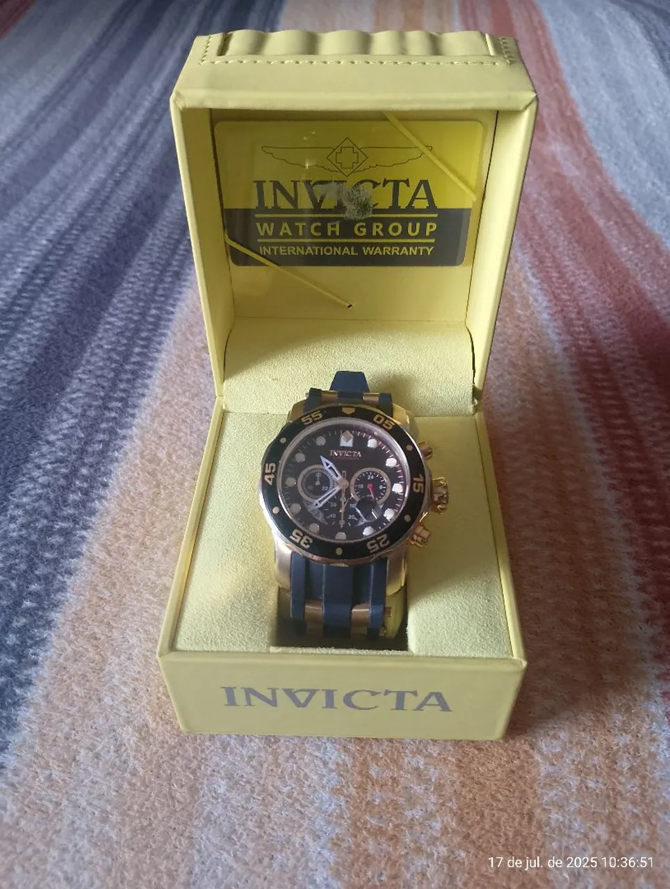 Relógio Invicta Masculino Dourado e preto