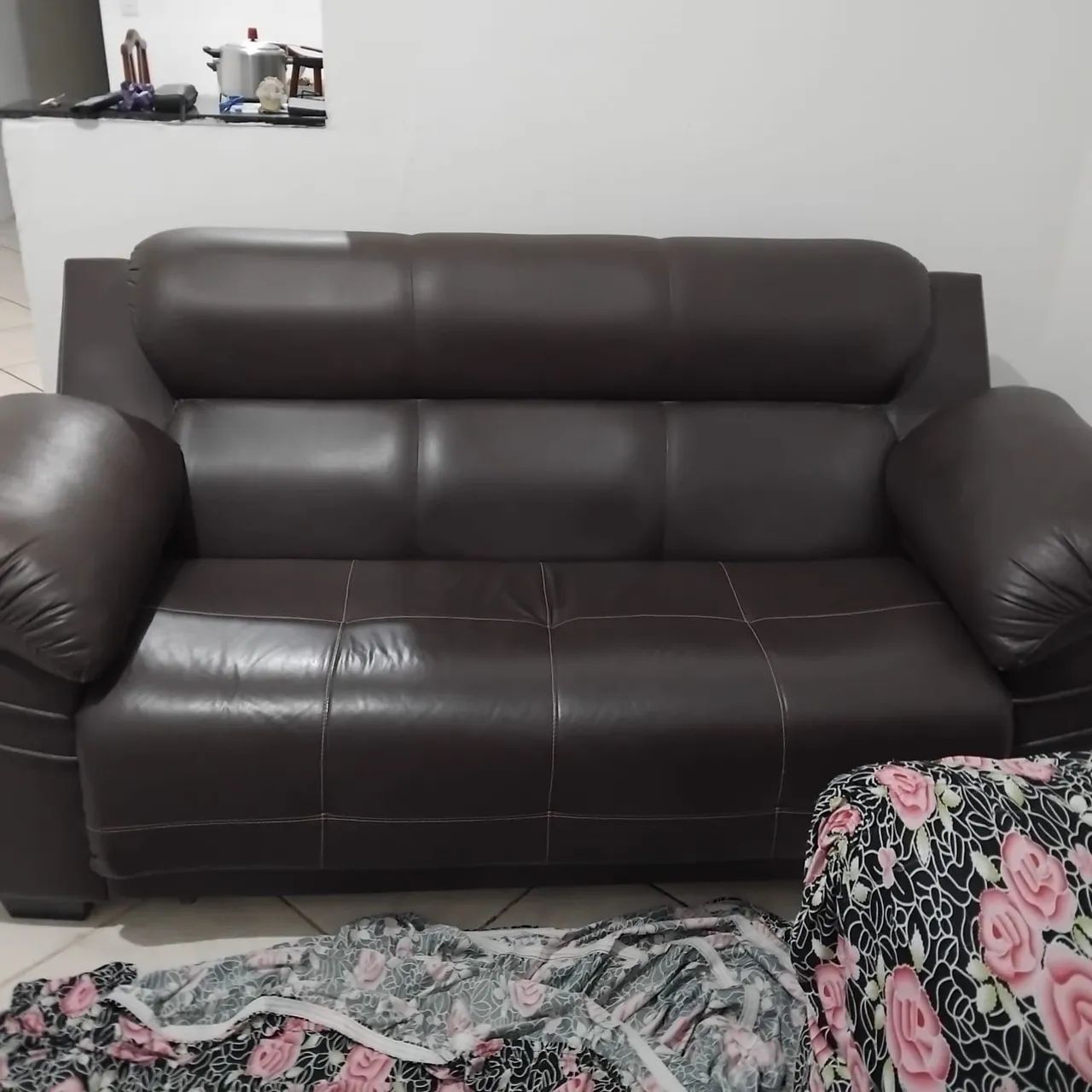 Sofá corino 2 e 3 lugar  - Foto 2