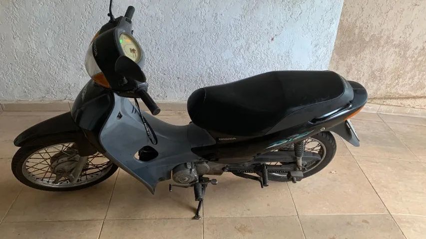 Honda Biz 100 - Ano 2002 | Conservada e pronta pra rodar! - Foto 3
