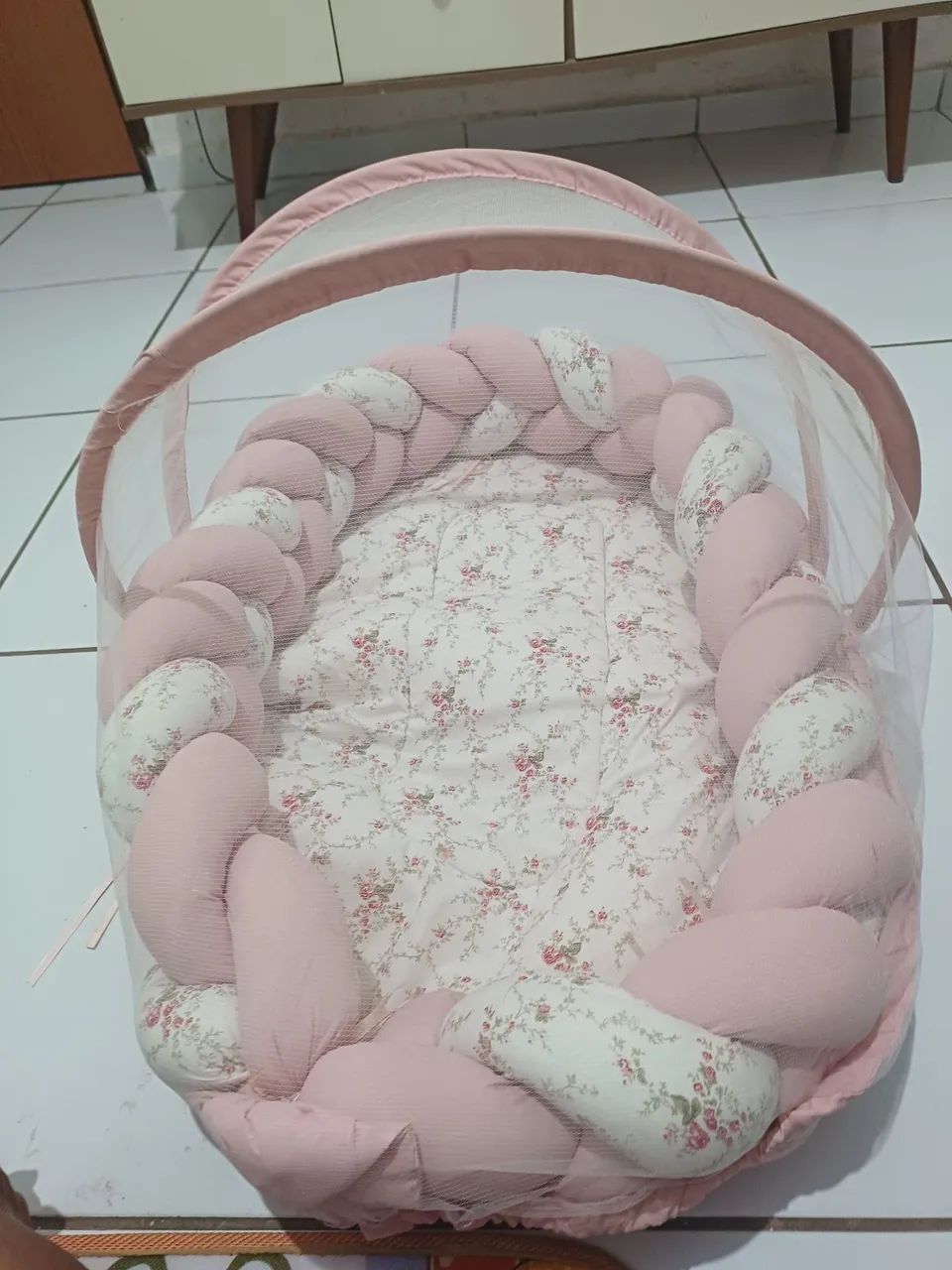 Ninho para Bebê com Mosquiteiro - Rosa