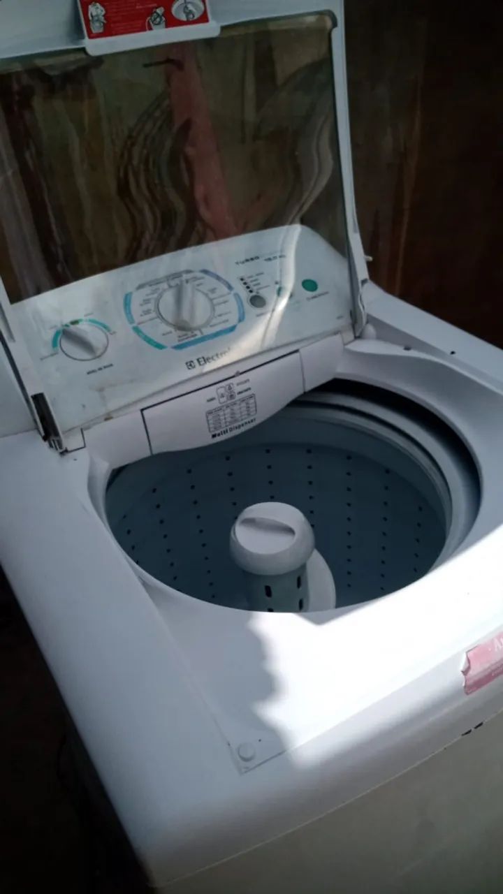 Máquina de lavar Electrolux 12kg Semi nova - Foto 4