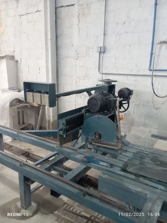 Vendo serra para marmoraria seminova, valor 25 mil! - Foto 4
