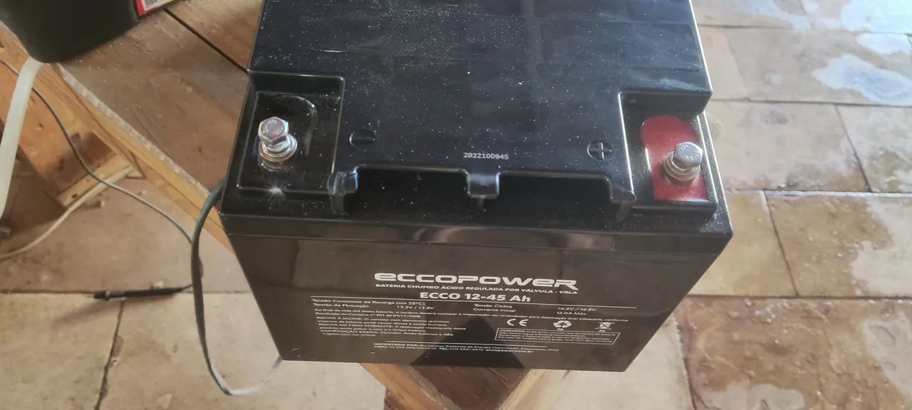 Bateria de carro Ecco 12-45 Ah