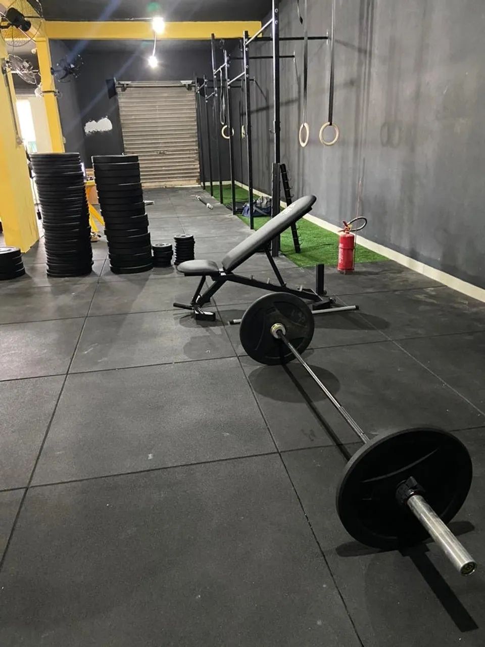 Academia Completa: Equipamentos de Musculação-Piso emborrachado  - Foto 6